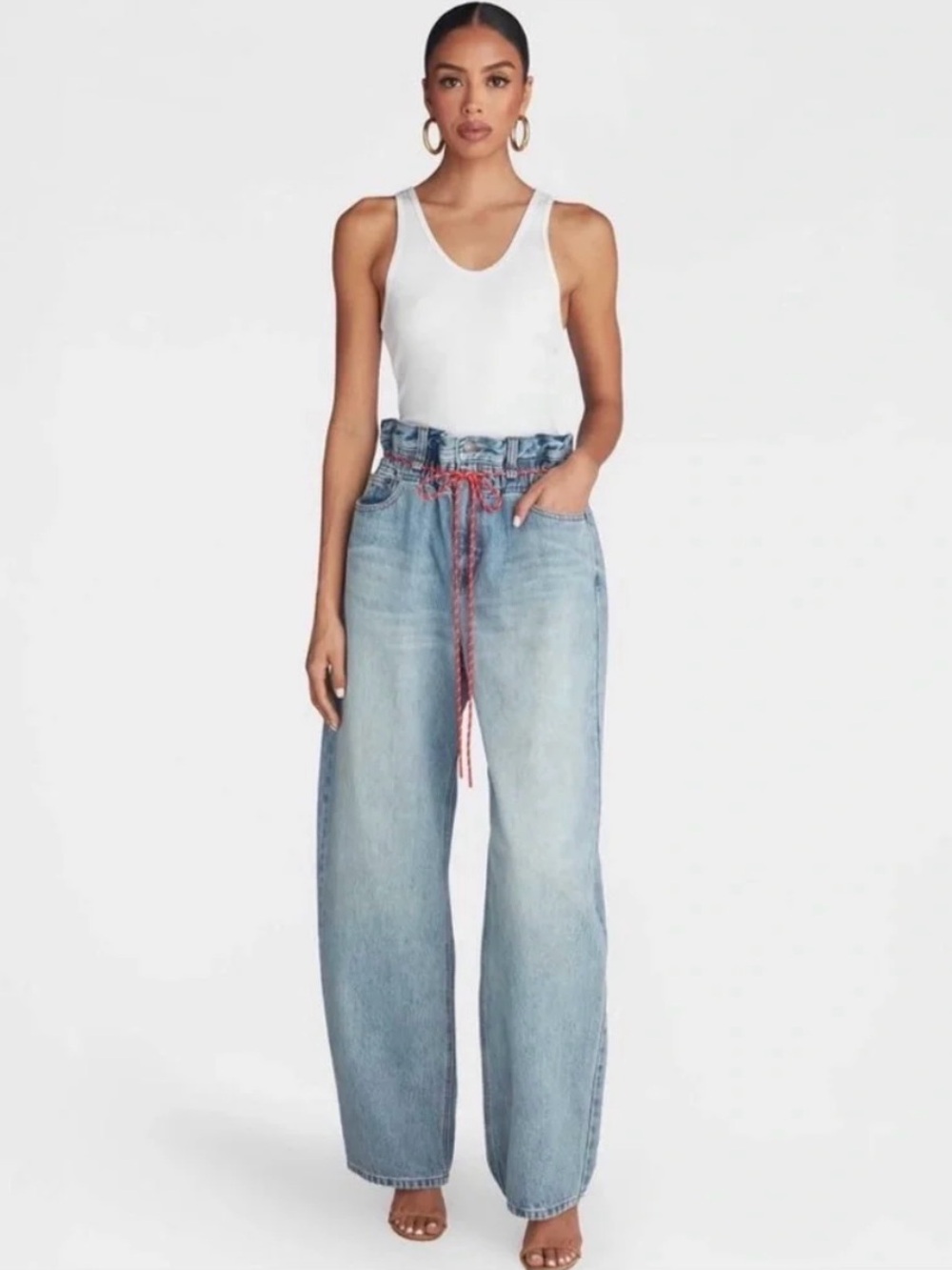 NWT KBB by KAHLANA Barrel Leg 'The Paper Bag Jean' – Light Wash size 6